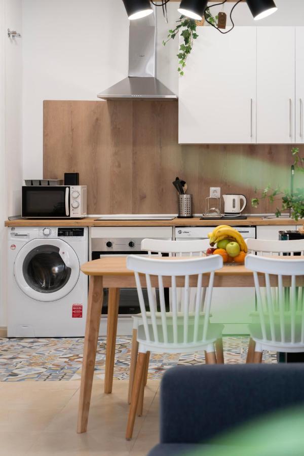 For You Rentals Elegante Y Bonito Apartamento Temporal En El Corazon De Madrid Inf1C المظهر الخارجي الصورة