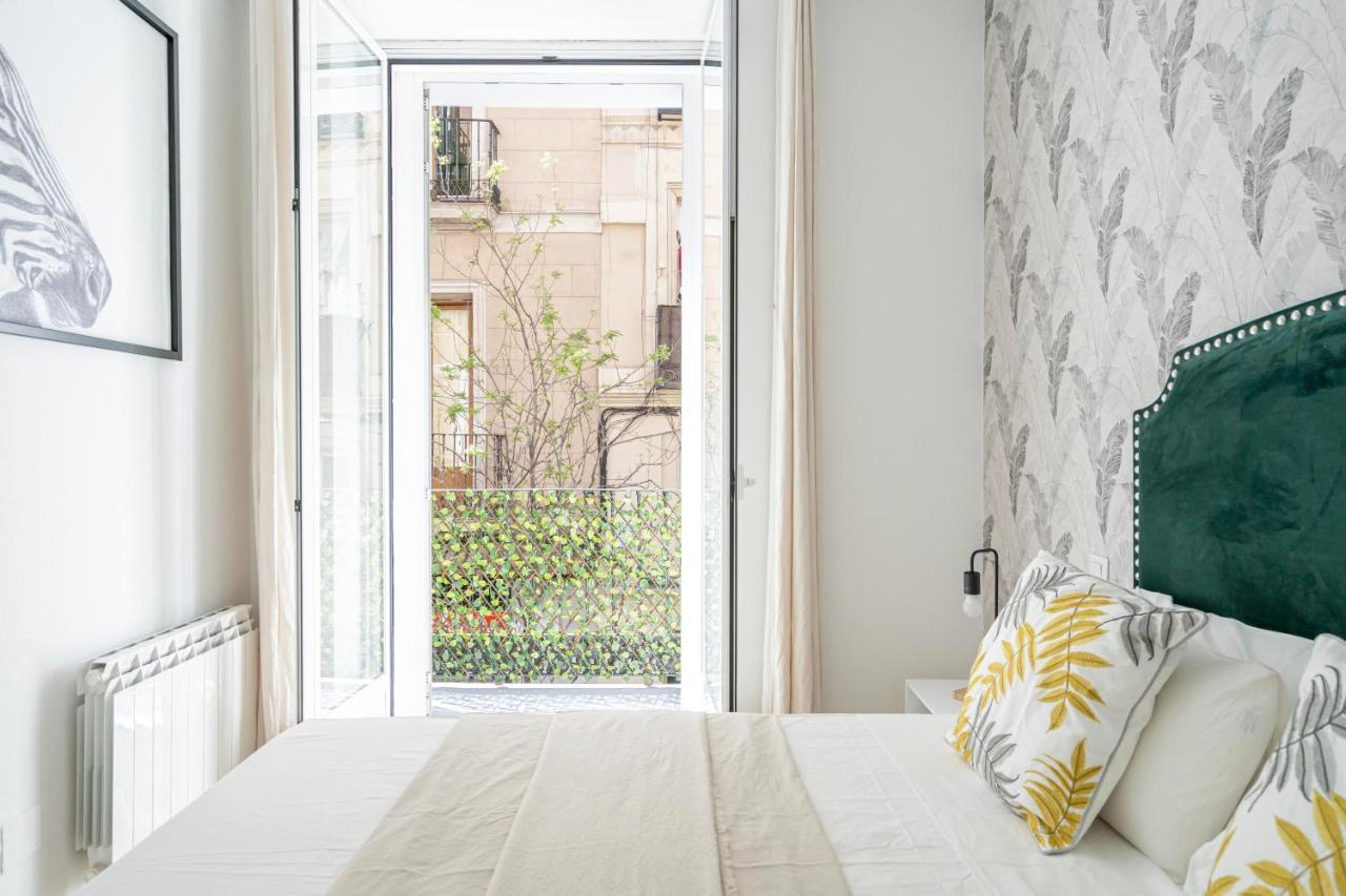 For You Rentals Elegante Y Bonito Apartamento Temporal En El Corazon De Madrid Inf1C المظهر الخارجي الصورة